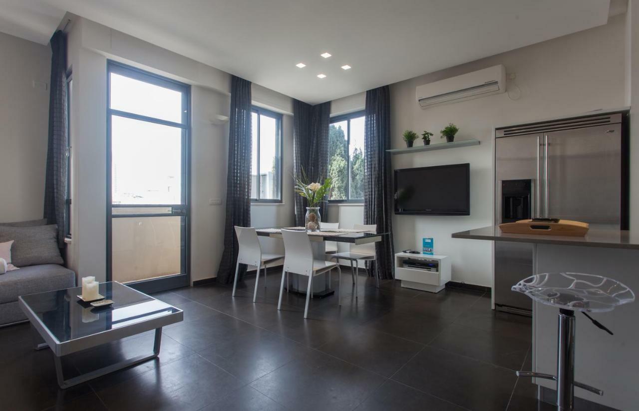 Luxury Penthouse 2 Bed Near Rothchild Apartment Tel Aviv Ngoại thất bức ảnh
